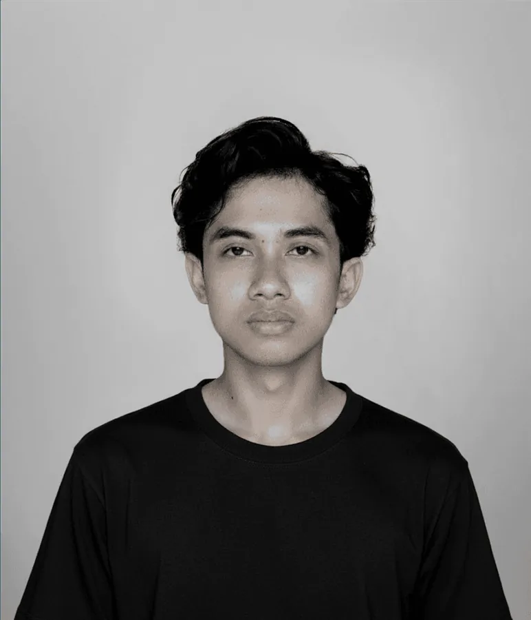 Calvin, UI & UX Designer